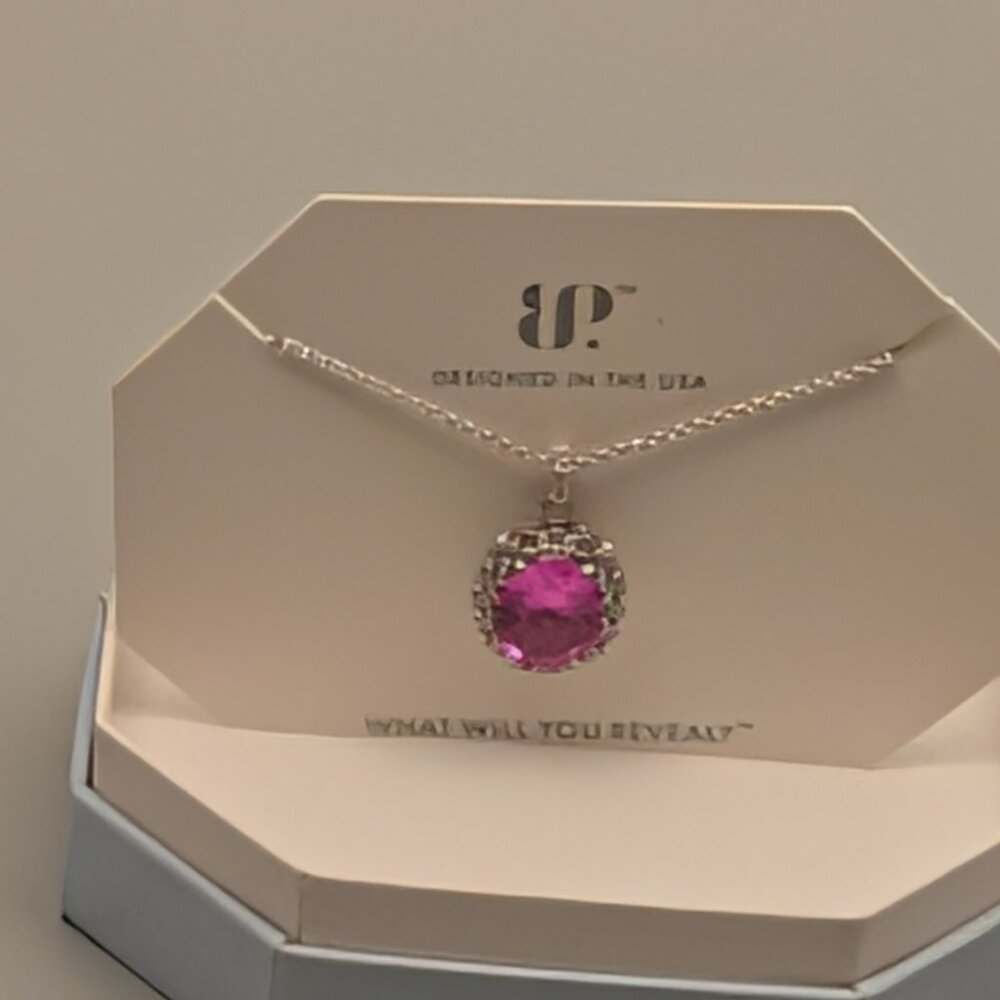 RARE!! Bomb Party 2424 Original Necklace - Picture 4 of 4